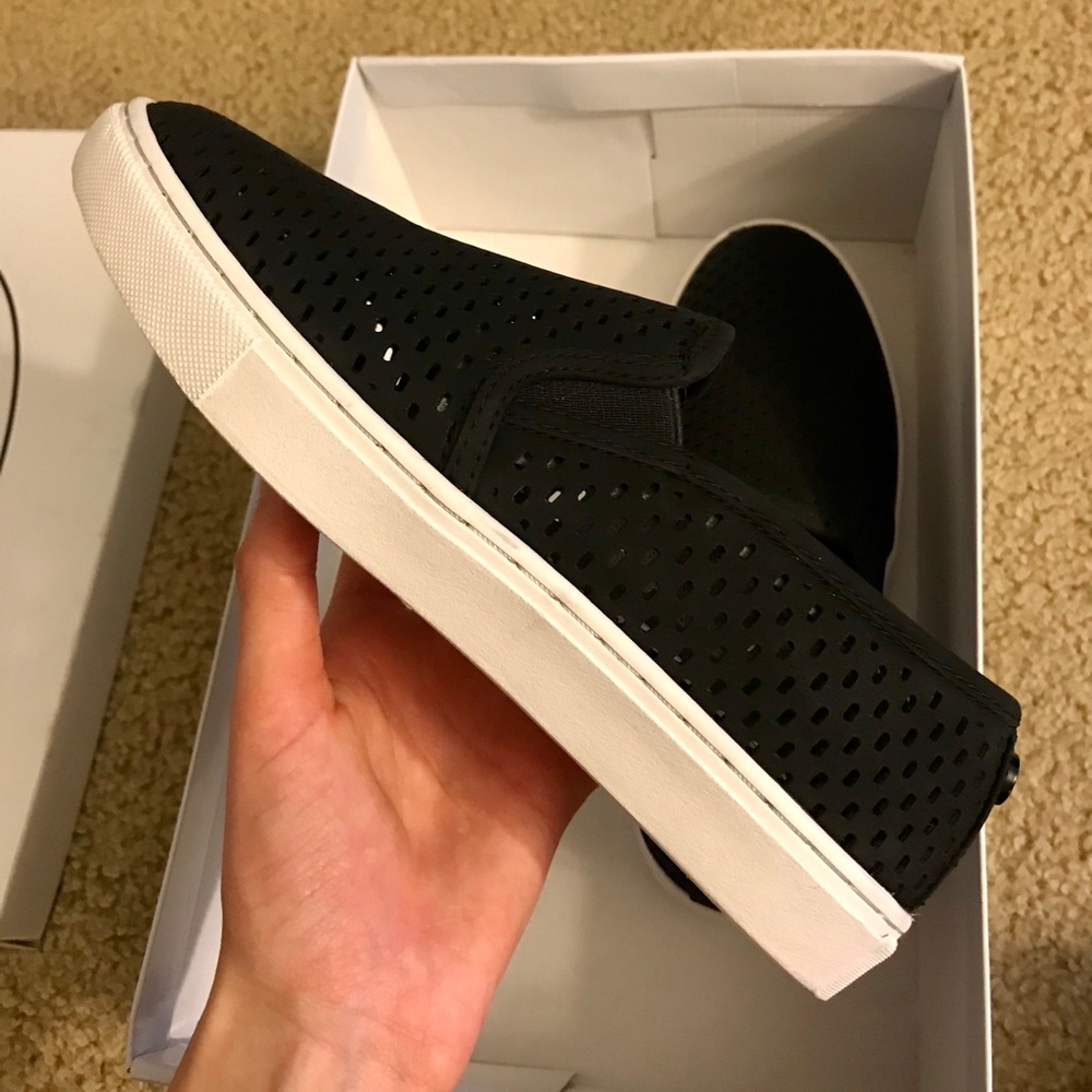 Never worn Steve Madden sneakers